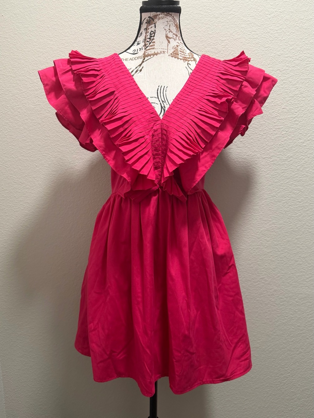 entro Hot Pink Ruffle V-Neck Dress